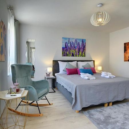 D&A City Center Apartments With Free Parking Pula Exterior photo