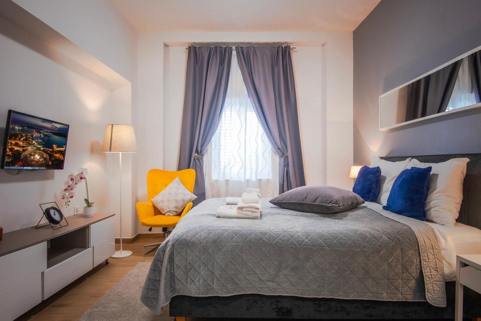 D&A City Center Apartments With Free Parking Pula Exterior photo