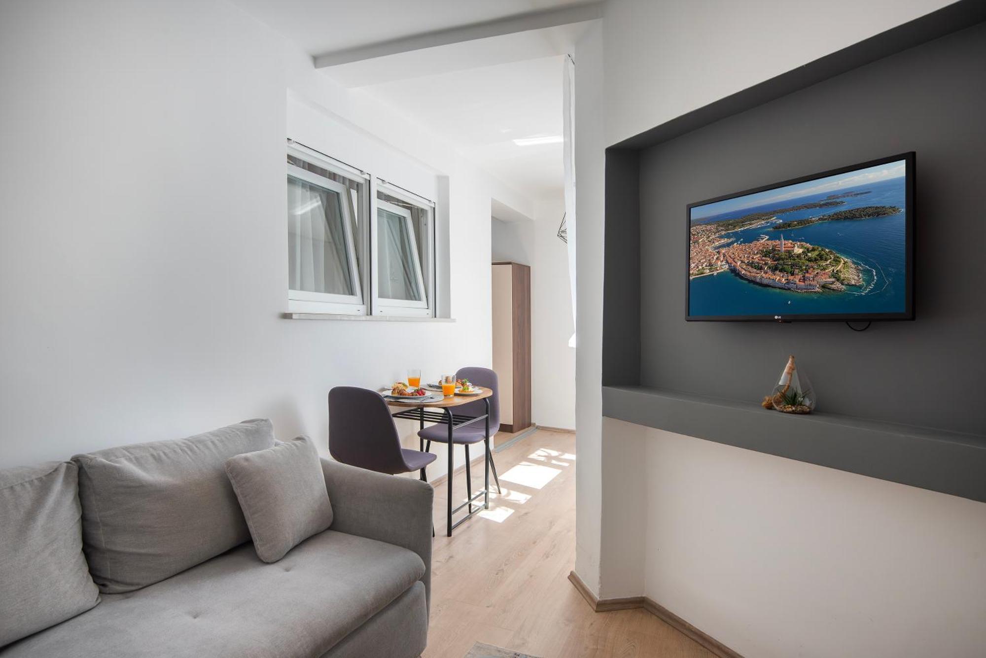 D&A City Center Apartments With Free Parking Pula Exterior photo