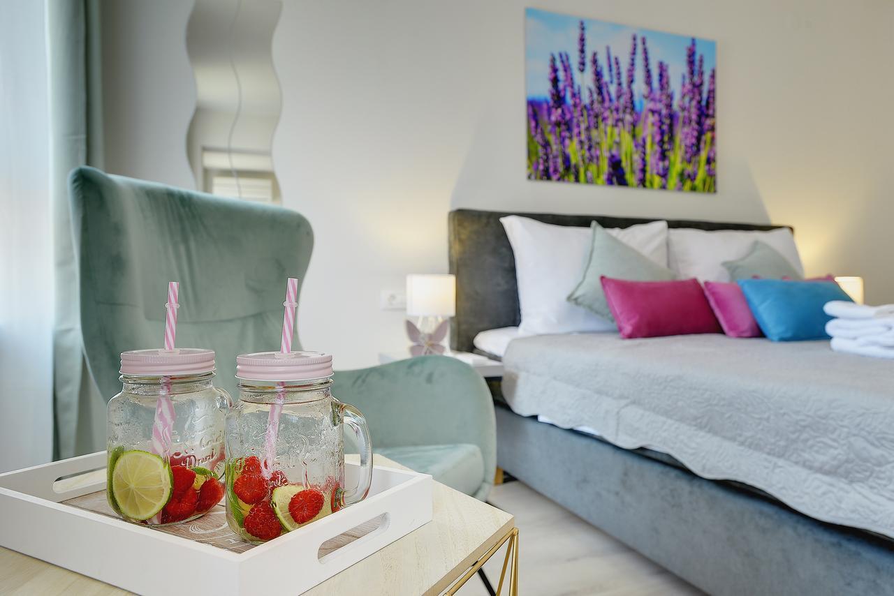 D&A City Center Apartments With Free Parking Pula Exterior photo