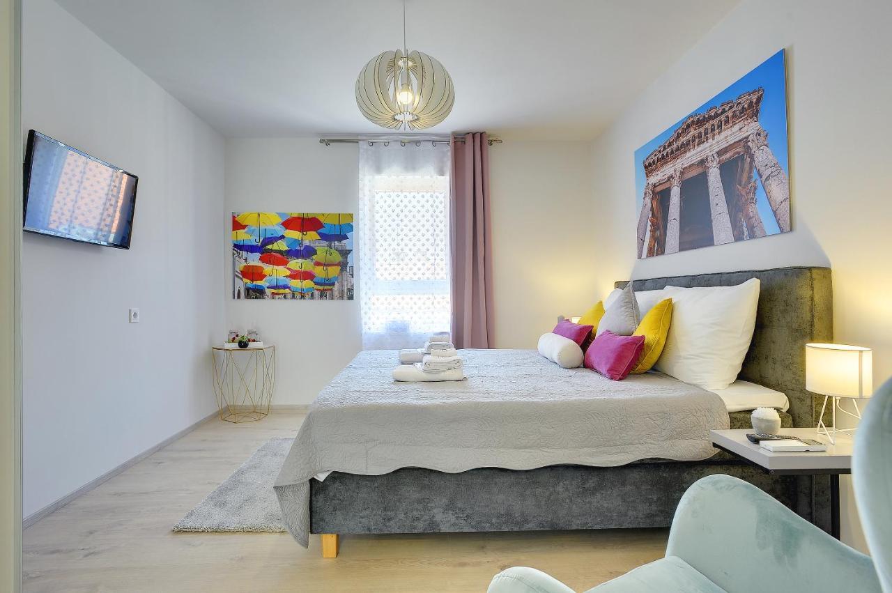 D&A City Center Apartments With Free Parking Pula Exterior photo