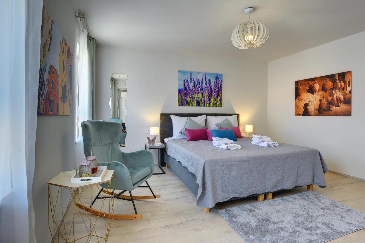 D&A City Center Apartments With Free Parking Pula Exterior photo